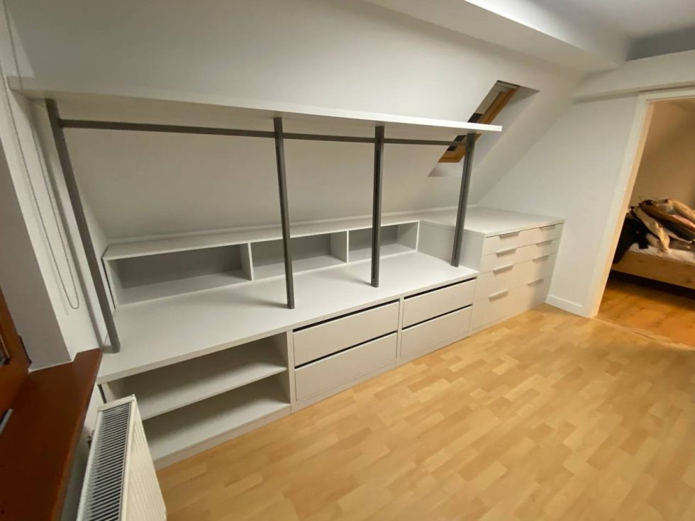 photo_5469690475964397168_y